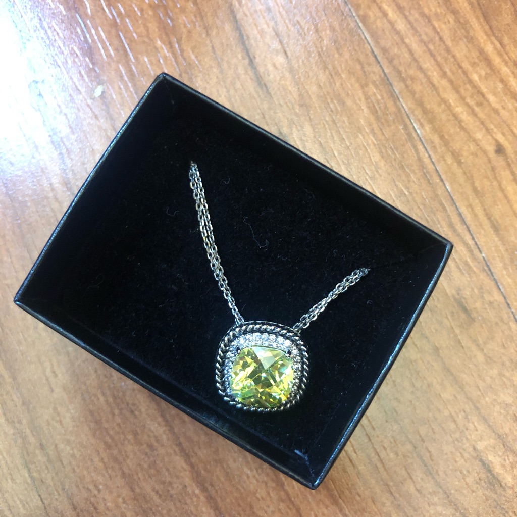 Technibond Peridot Necklace 30$